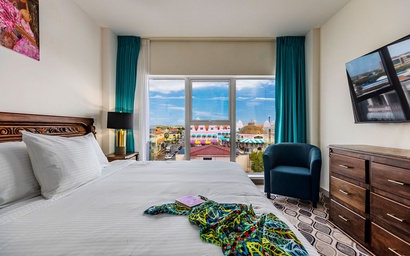 HH-Studio518s - Beautiful Studio overlooking Oranjestad and the blue Ocean
