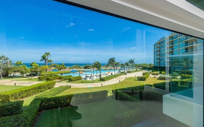 1BS-Blue224 - Breath-taking ocean view Condo for 4. 9