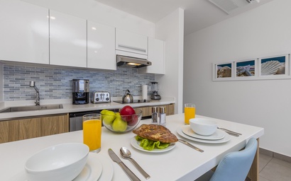 HH-Studio503S - Love Where U Live and Stay, Turquoise view Studio 10