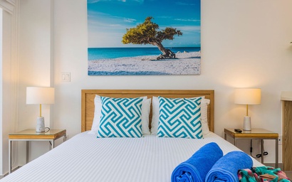 HH-Studio203S - Studio with Harbor View & Near where U want to be 7