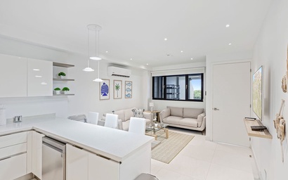 1BS-Coral1G - Modern 1BR Oceanfront Condo in Aruba 8