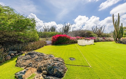 Seabreeze Luxury 4BDR Villa 9