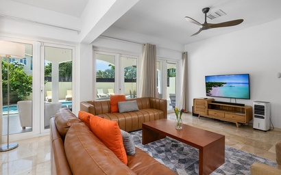 Exclusive 4BR Aruba Villa with Pool 2