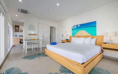 HH-Studio401 - Ocean and City View Downtown Upscale Studio 5