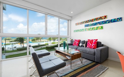 1BS-Blue223 - Colorful and modern Ocean View Condo for 4. 6
