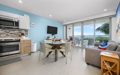 1BApt-Azure224 - Beach and being Happy in one place, 1BDR condo