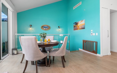 3BPH-BluePH3-5 - It's 5 O'clock Somewhere, Penthouse PH3-5 3Bdrm 8