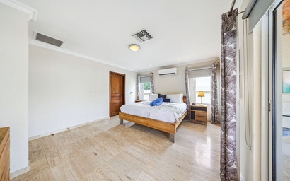 Esmeralda65 - Private 4BR Villa + Pool & BBQ in Noord 8