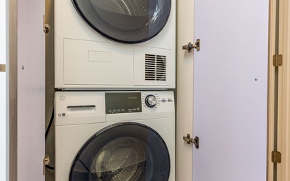 HH-Studio203S - Studio with Harbor View & Near where U want to be 9