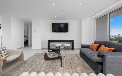 A360.E41-Spacious 3BR in Top Location- Beachwalk Bliss 8