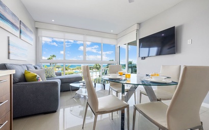 1BS-Blue224 - Breath-taking ocean view Condo for 4.