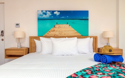 HH-Studio401 - Ocean and City View Downtown Upscale Studio 6