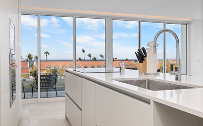 A360.W22 - Panoramic Oceanview 3BR at Eagle Beach 8