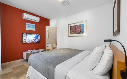 Exclusive 4BR Aruba Villa with Pool 7