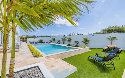 Stunning 10-bedroom Private Villa