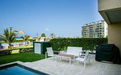 4BTH-BlueTH4 - Oceanfront 4 BDR Duplex Apt: For the whole Family! 2