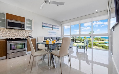 1BS-Blue224 - Breath-taking ocean view Condo for 4. 2