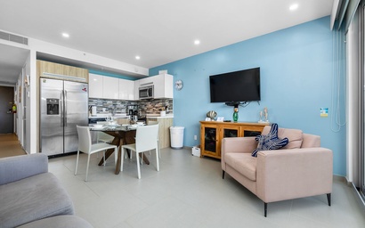 1BApt-Azure224 - Beach and being Happy in one place, 1BDR condo 8