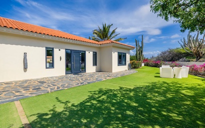 Seabreeze Luxury 4BDR Villa 2