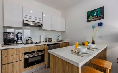 HH-Studio518s - Beautiful Studio overlooking Oranjestad and the blue Ocean 3