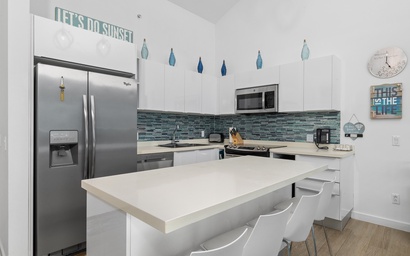 3BPH-BluePH3-5 - It's 5 O'clock Somewhere, Penthouse PH3-5 3Bdrm 4