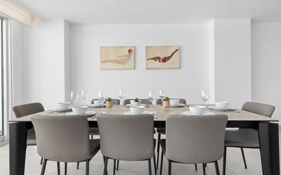 A360.E11 - Stylish 3BR Condo at Eagle Beach 4