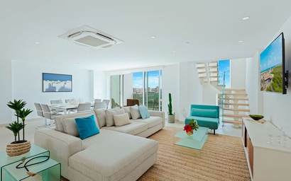 A360.E62- Luxury 3BR Suite with Terrace Near Eagle Beach 3