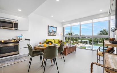 1BApt-Azure214- Joyful Ocean and Garden view condo 9