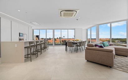 A360.W22 - Panoramic Oceanview 3BR at Eagle Beach 3