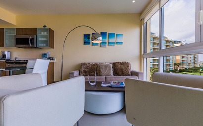 1BS-Blue314 - Condo in a One Happy Island living 6