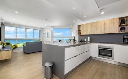 3BS-Blue431 - Modern Ocean View Three Bedroom Condo 6