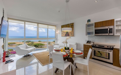 1BS-Blue413 - Sunny days are here,Ocean View condo!