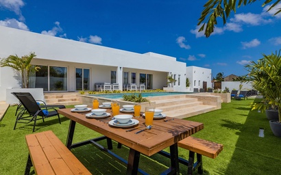 Stunning 6-bedroom Villa in Aruba 3
