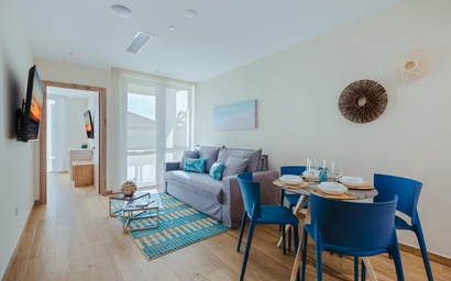 Bonsai 2BR Retreat-Oasis 106 2