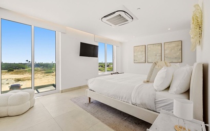 A360.E12 - Luxury 3BR Suite Near Eagle Beach 3
