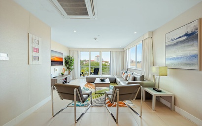 LasIslas-14 - Palm Beach Condo 3 Min. Walk 2 Beach & Restaurants 3