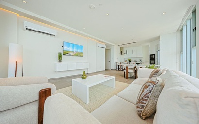 Reef6A - New Luxury Oceanfront Condo in Aruba 9