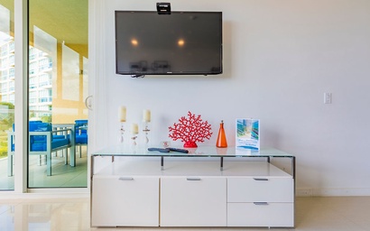 1BS-Blue222 - Just chill, get a drink, relax and repeat 6