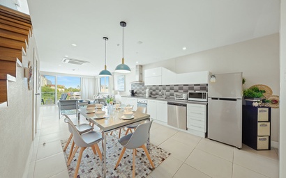 LasIslas-14 - Palm Beach Condo 3 Min. Walk 2 Beach & Restaurants 6