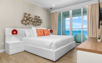 3BS-Blue431 - Modern Ocean View Three Bedroom Condo 2