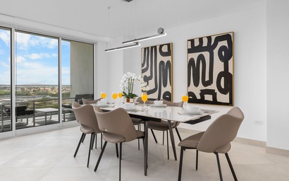 A360.E41-Spacious 3BR in Top Location- Beachwalk Bliss 3