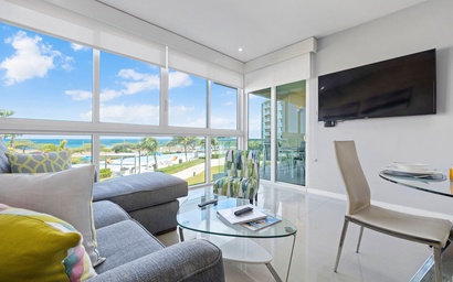 1BS-Blue224 - Breath-taking ocean view Condo for 4. 5