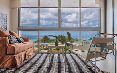 3BS-Azure216 -Vibrant 3BR Mid-Century Modern Condo w/ Ocean Views 9