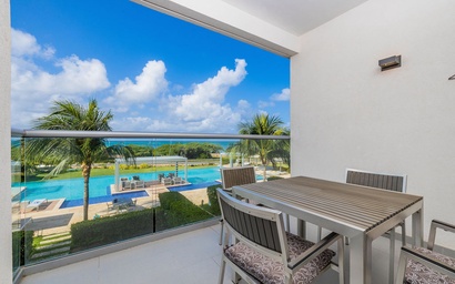 1BApt-Azure214- Joyful Ocean and Garden view condo 4