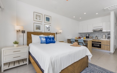 HH-Studio503S - Love Where U Live and Stay, Turquoise view Studio 4