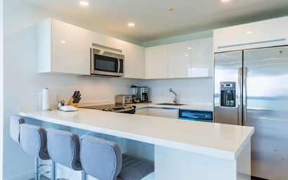 3BS-Azure211 - Keep calm and welcome to paradise. 3 BDR condo! 7