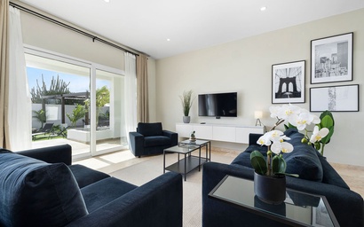 Stunning 10-bedroom Private Villa 3