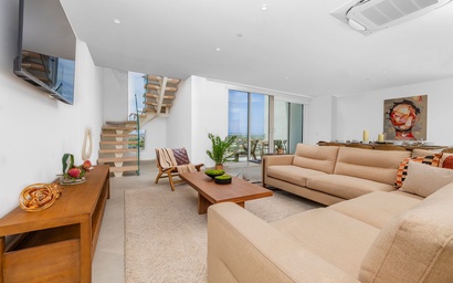 A360.E61- Island Elegance 3BR Penthouse Near Eagle Beach 2