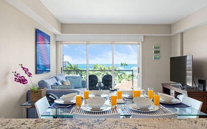 2BS-OC412 - RELAXING and classic best BEACHFRONT condo. 2