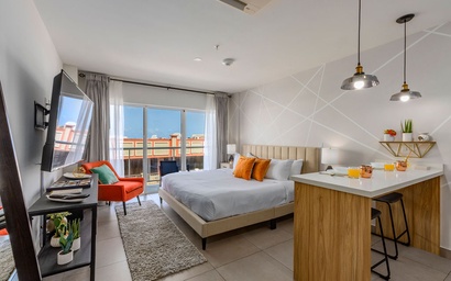 HH-Studio322s - NEW Beautiful Aruban Studio Oceanfront